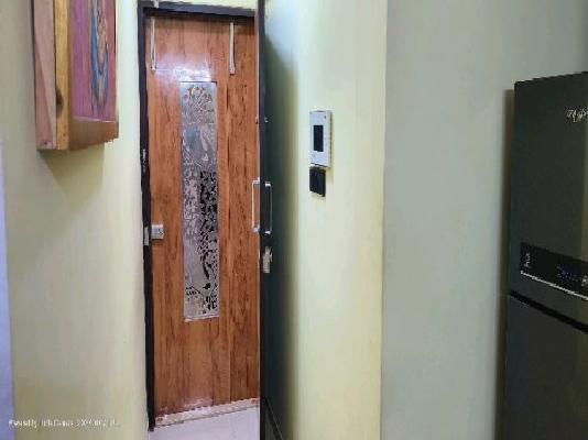 2 BHK Flat In Centroid For Sale  In Ghatkopar East