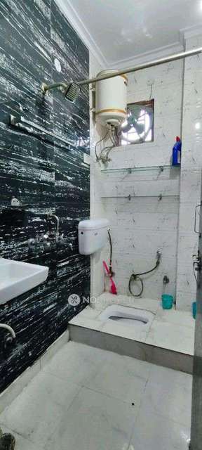 3 BHK Flat In Krishna Apartment For Sale  In Uttam Nagar