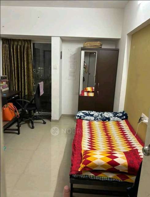 Single Room for Female In 2 BHK  In Atria Grande In Atria Grande Building-f, Atria Grande, Handewadi, Pune, Autadwadi Handewadi, Maharashtra 411028, India