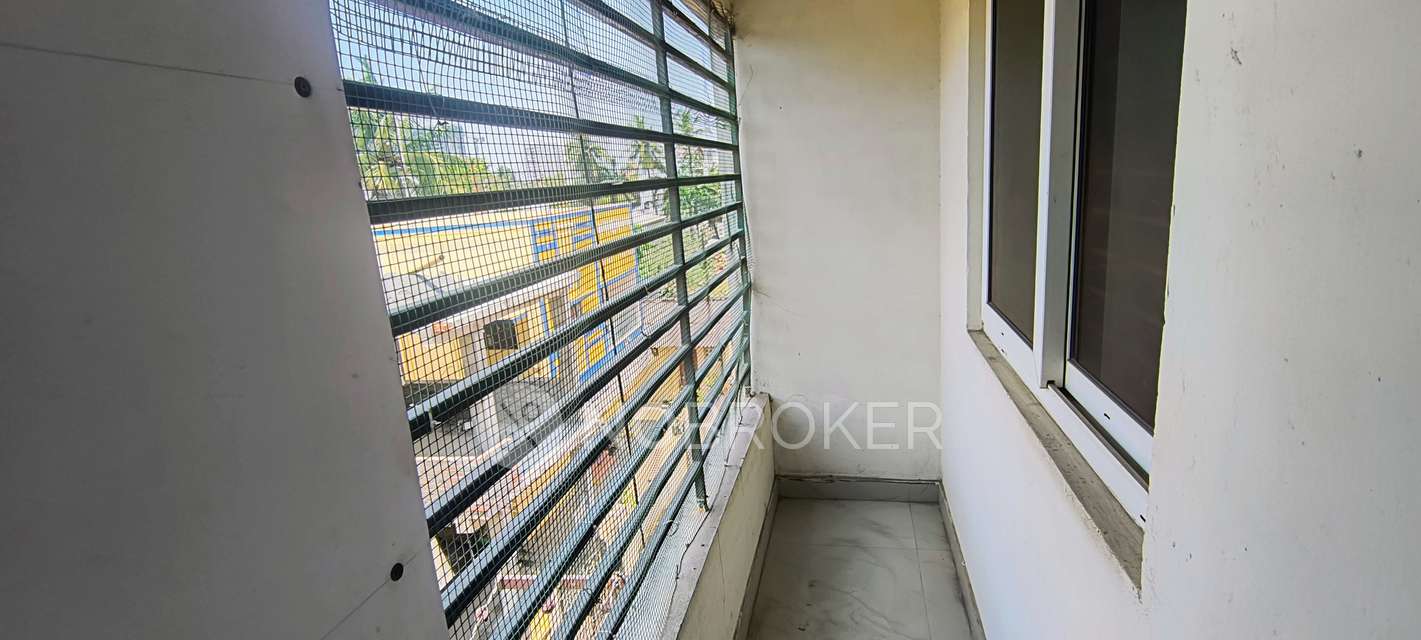 3 BHK Flat In Lucky Appartment For Sale  In Kovilambakkam