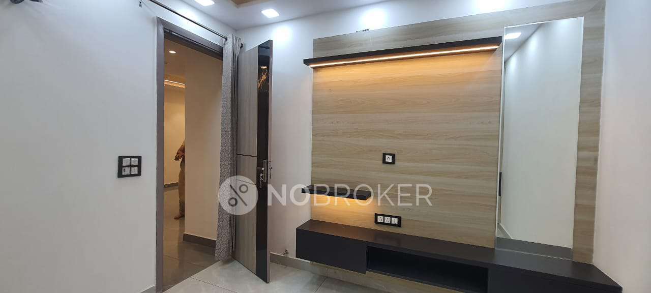 3 BHK Flat In Standalone Building  For Sale  In Sagar Pur