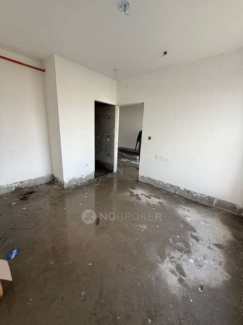 2 BHK Flat In Baashyaam Crown Residences For Sale  In Koyambedu