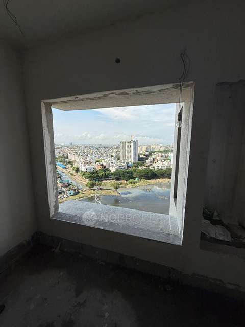 2 BHK Flat In Baashyaam Crown Residences For Sale  In Koyambedu