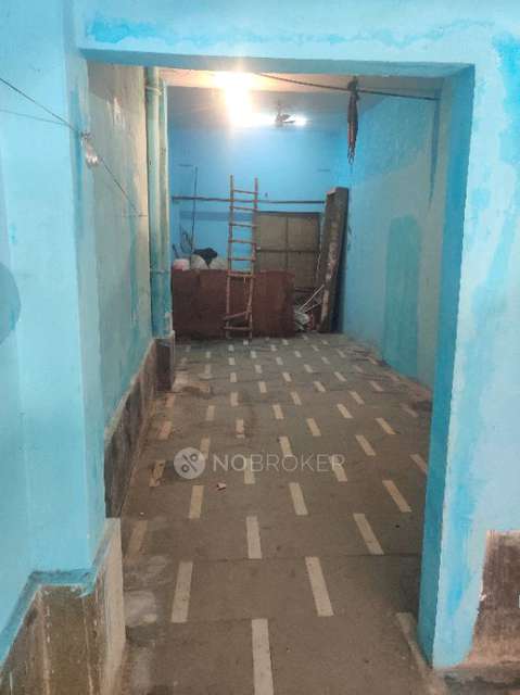 Shop in Sawan Park, Ashok Vihar, Delhi for Rent 