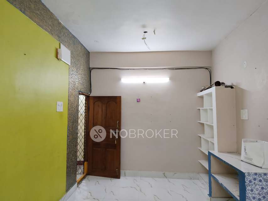 2 BHK Flat In Sri Janapriya Castle For Sale  In Adikmet