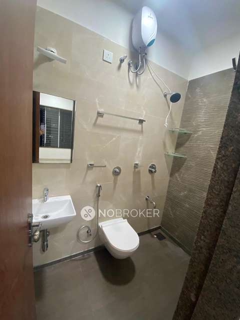 2 BHK Flat In Roha Satsang Bharti For Sale  In Malad East