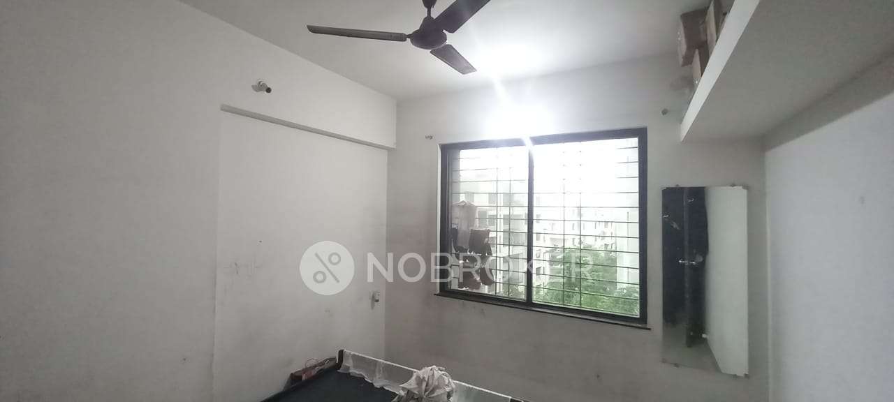 2 BHK Flat In Rkl Complex For Sale  In Charholi Budruk