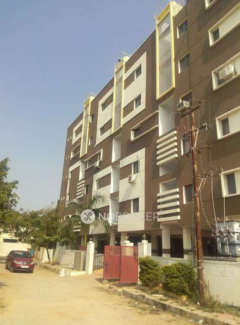 2 BHK Flat In Crescent Apartment  For Sale  In Street Number 8