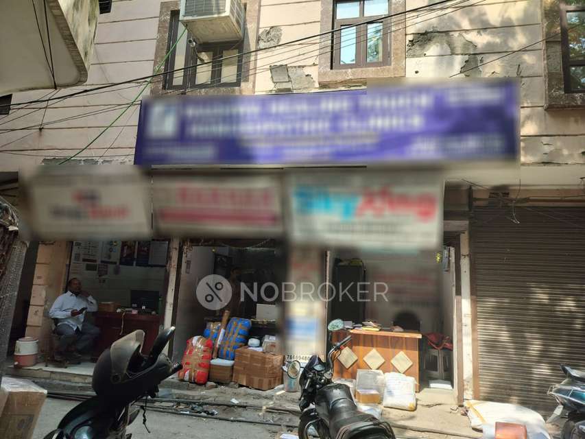 Shop in Krishna Nagar, Delhi for Rent 