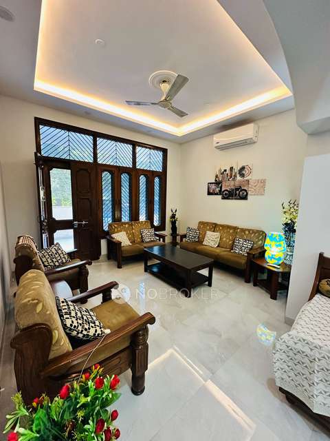 2 BHK House for Rent  In Sector 33