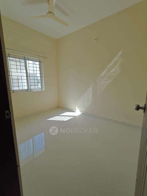2 BHK Flat In Spring Medows Mullur for Rent  In Ambedkar Nagar ( No Lift , 2nd Floor)