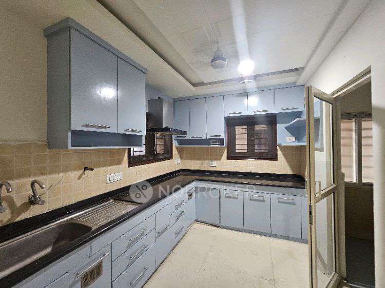 3 BHK Flat In Aditya Empress Heights, Shaikpet For Sale  In Shaikpet