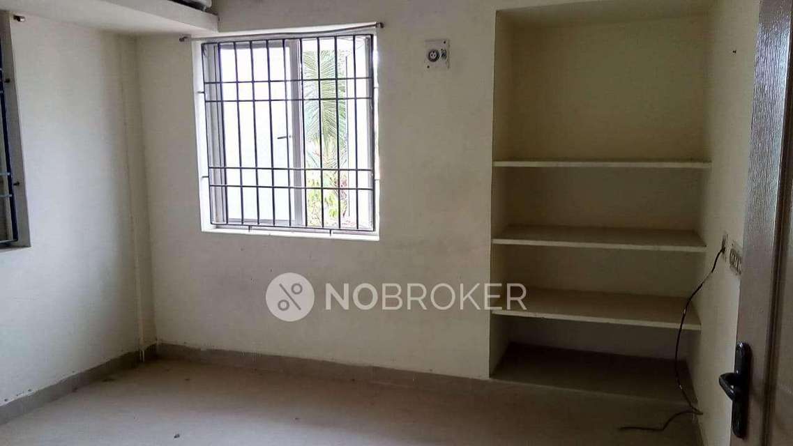 2 BHK Flat In Sri Vari Apartments For Sale  In Madhavaram