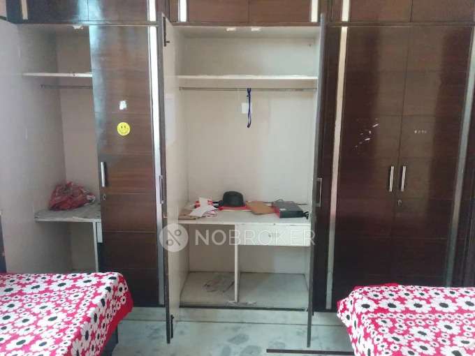 PG for Girls in Maurice Nagar