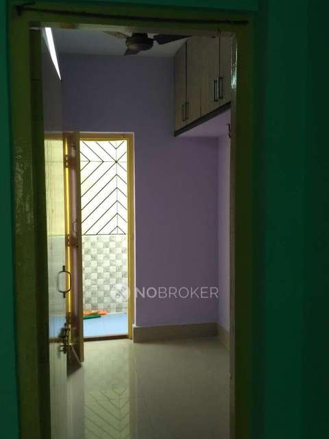 2 BHK Flat In Sarvapriya For Sale  In Malleshwaram West