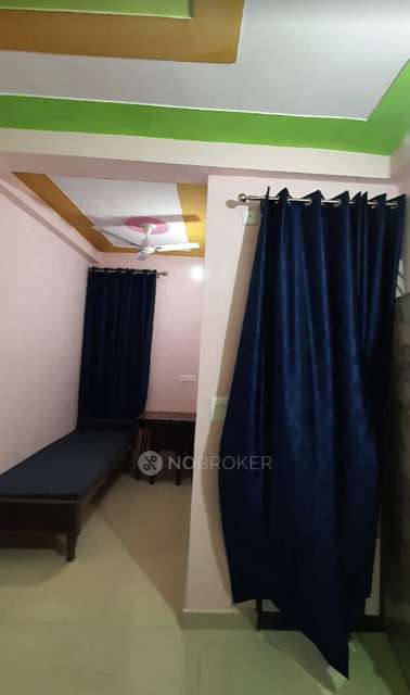 PG for Boys in  Chipiyana Buzurg,