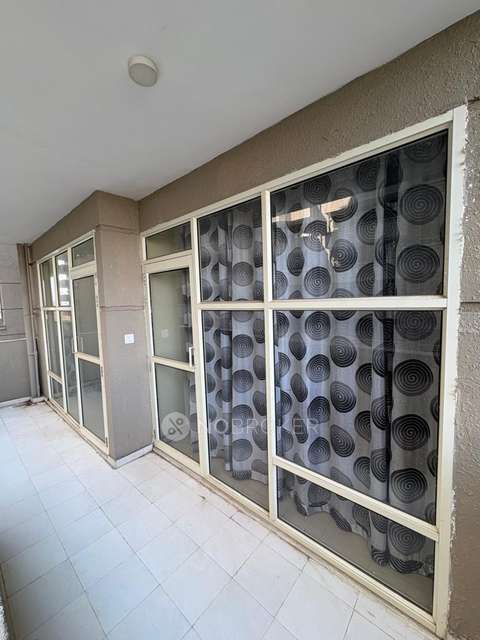 2 BHK Flat In Pyramid Elite, Sector 86 For Sale  In Sector 86