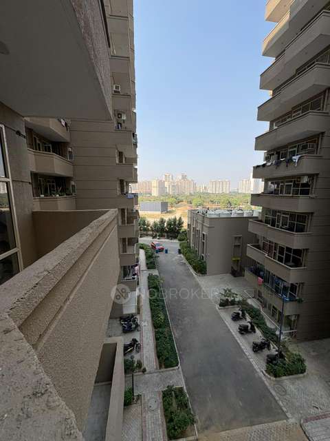 2 BHK Flat In Pyramid Elite, Sector 86 For Sale  In Sector 86