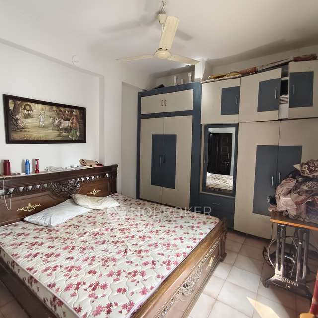 2 BHK Flat In Gokul Ravi Apartements For Sale  In Moosarambagh