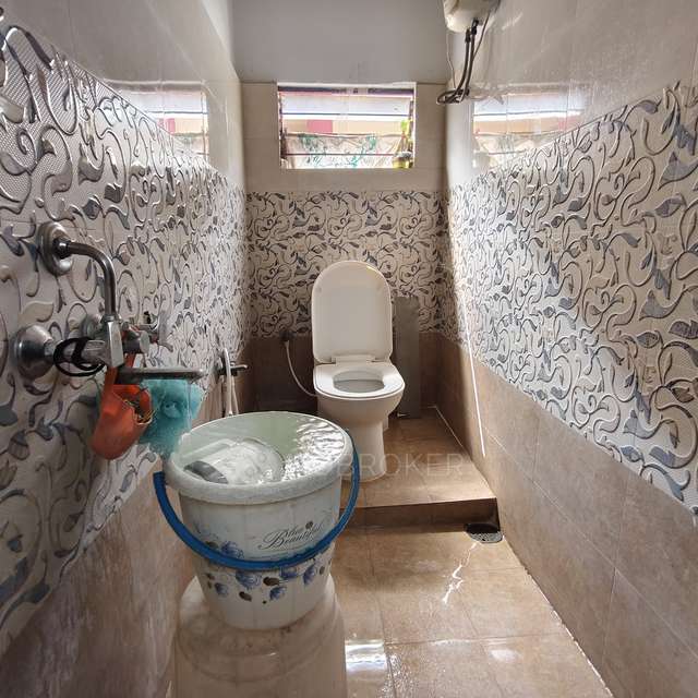 2 BHK Flat In Gokul Ravi Apartements For Sale  In Moosarambagh