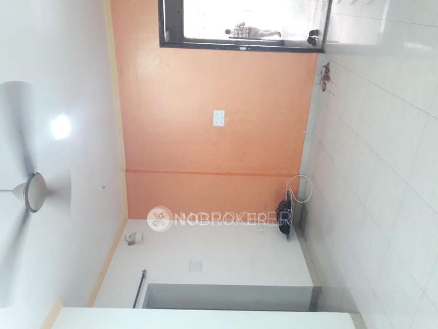 1 BHK Flat In The Rutu Estate For Sale  In Thane West