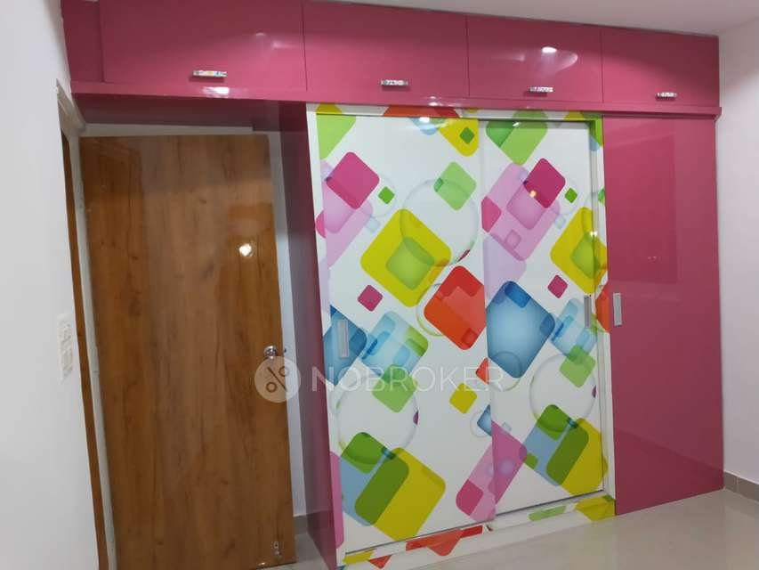 2 BHK Flat In Emami Swanlake Apartments for Rent  In Kukatpally