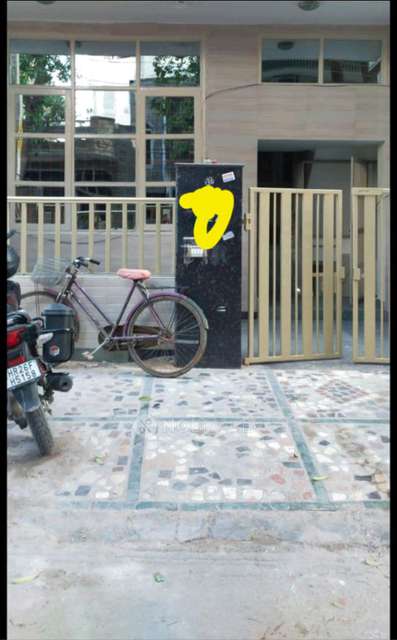 Commercial Property in Sushant Lok 2, Sector 55, Gurgaon for Rent 