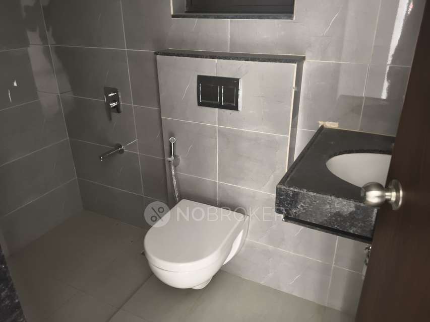 2 BHK Flat In Shapoorji Pallonji Sensorium for Rent  In Hinjewadi