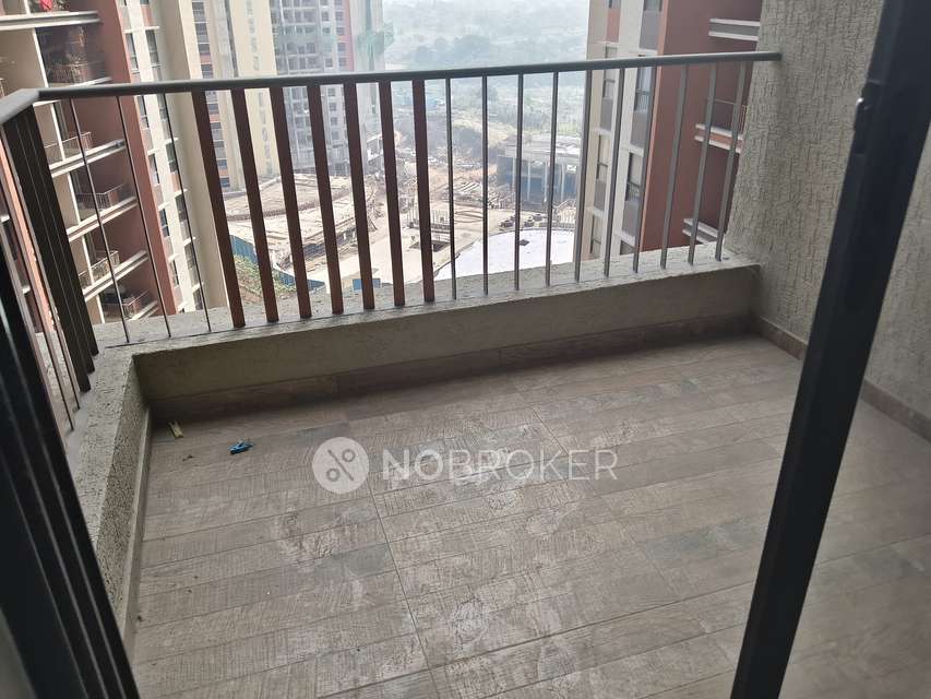 2 BHK Flat In Shapoorji Pallonji Sensorium for Rent  In Hinjewadi