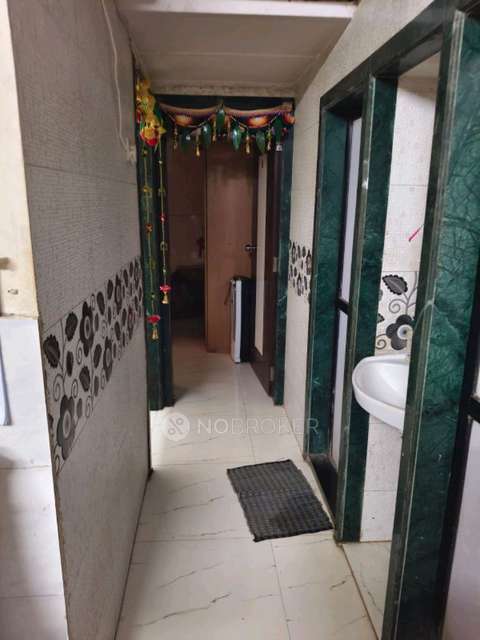 1 BHK Flat In Niraj Park Co-operative Housing Soceity Limited For Sale  In Fatak Road