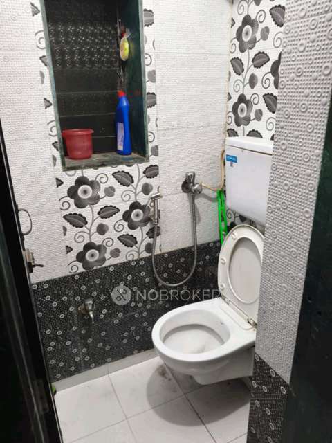 1 BHK Flat In Niraj Park Co-operative Housing Soceity Limited For Sale  In Fatak Road