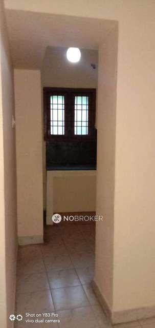 2 BHK Flat In Friends Apartment, Laxmipuram For Sale  In Chromepet
