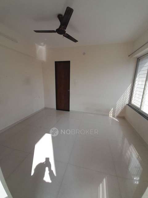 2 BHK Flat In Prathmesh Excellencia For Sale  In Tathawade