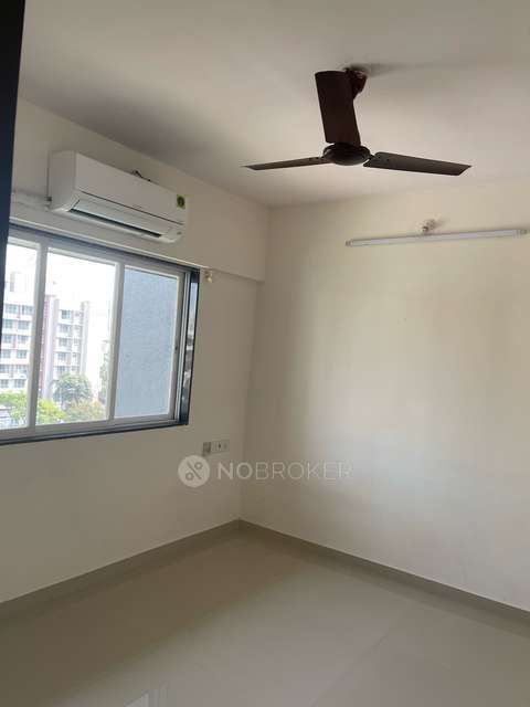 2 BHK Flat In Saisha Elite For Sale  In Borivali West