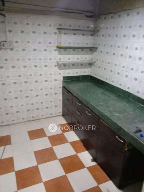 1 BHK Flat In Silver Chembers Apartment For Sale  In Hadapsar