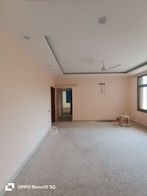 3 BHK Flat In Brahmputra Apartment for Rent  In Sector 29