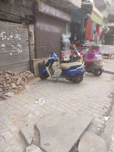 Godown/Warehouse in  Jatwara Mohalla, , Delhi for sale 