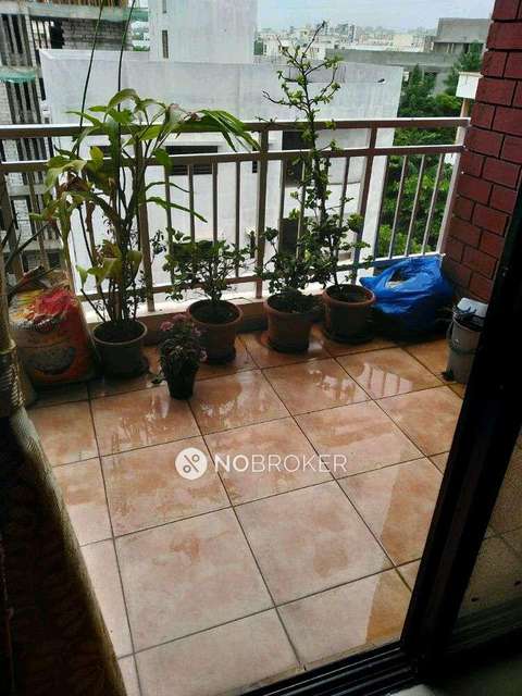 2 BHK Flat In Jadhav Deore Brick Castle For Sale  In Hadapsar