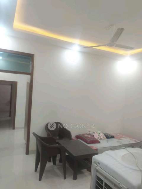 PG for Girls in Sri Niwaspuri