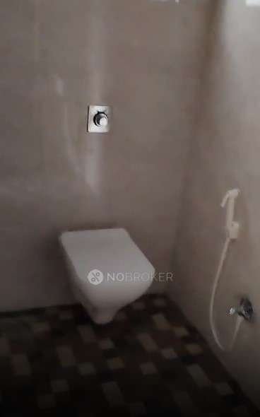 2 BHK Flat In Standalone Building In Parashar Chs for Rent  In Kharadi