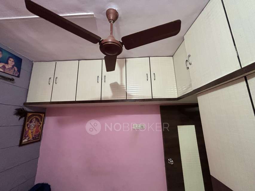 1 BHK Flat In Ashirwad Building For Sale  In Ghatkopar East