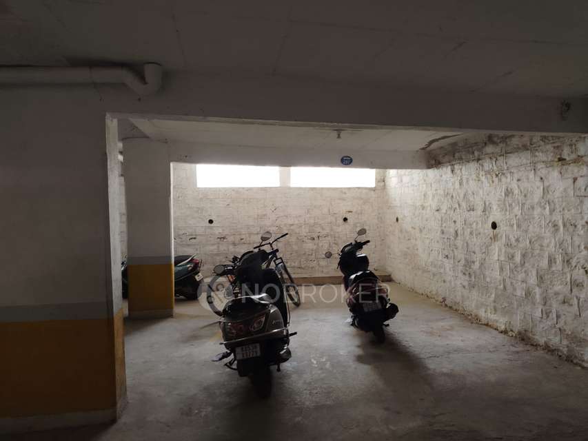 2 BHK Flat In Prakrith Palms Apartments, Ramamurthy Nagar For Sale  In Horamavu