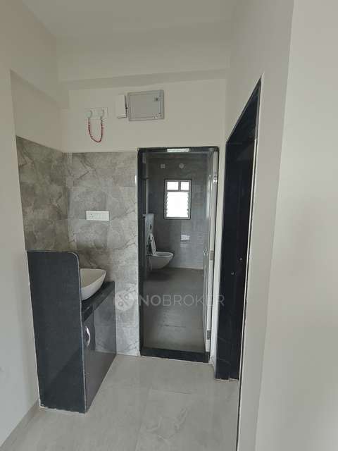 1 BHK Flat In Anushree Building for Rent  In  Keshnand