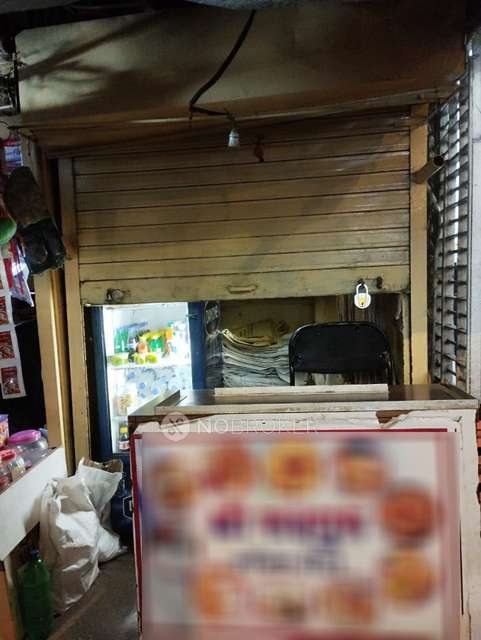 Commercial Property in Kumbharwada, Mumbai for Rent 