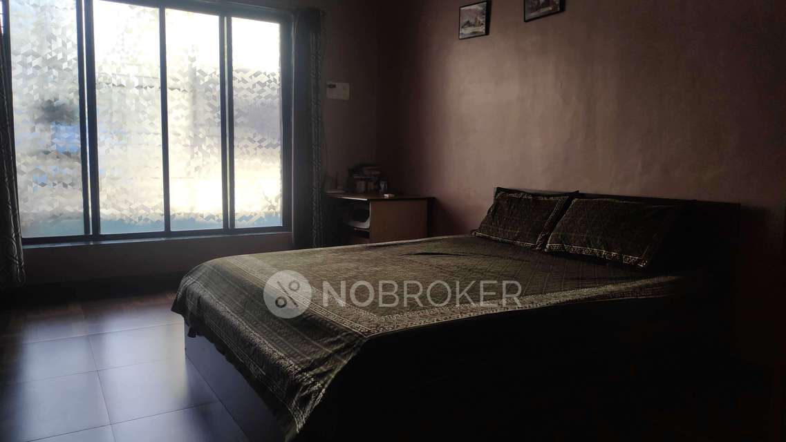 2 BHK Flat In  Ekta Housing Society For Sale  In Vasant Vihar