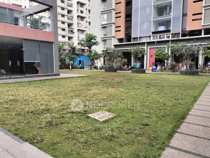 2 BHK Flat In Pyramid Atlante For Sale  In Tathawade