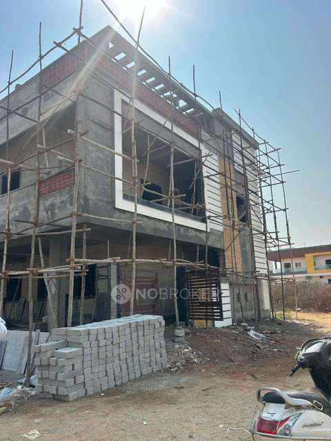4+ BHK House For Sale  In Kapra