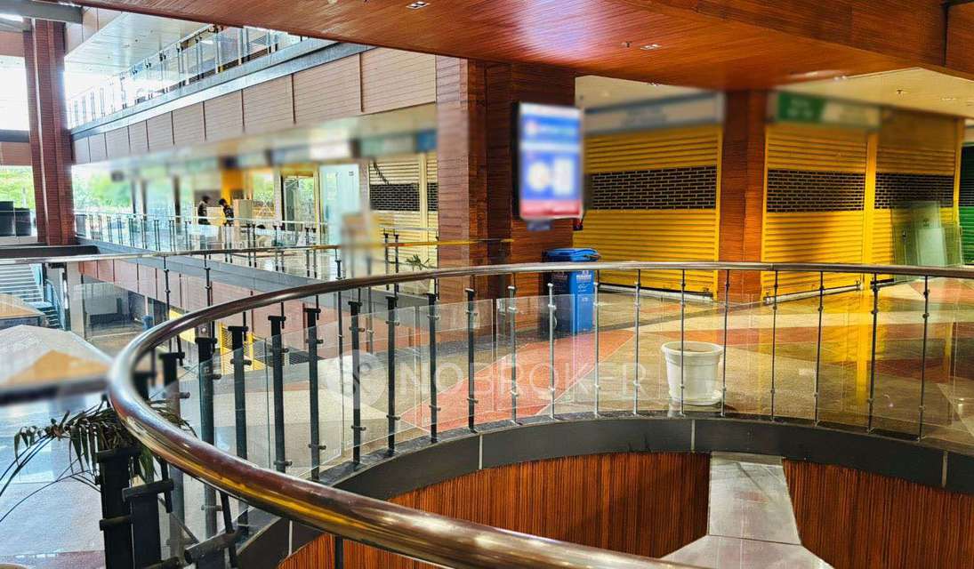 Shop in Gaur World Smart Street, Noida for Rent 