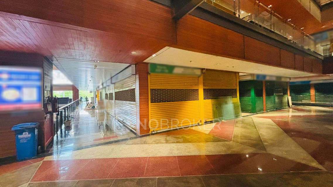 Shop in Gaur World Smart Street, Noida for Rent 