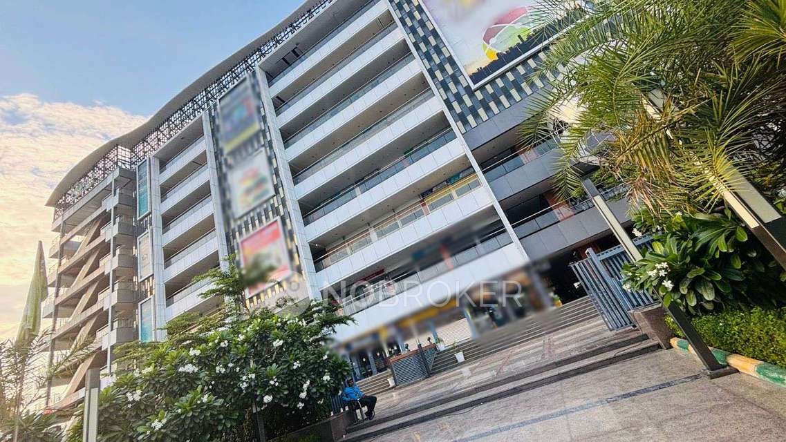 Shop in Gaur World Smart Street, Noida for Rent 